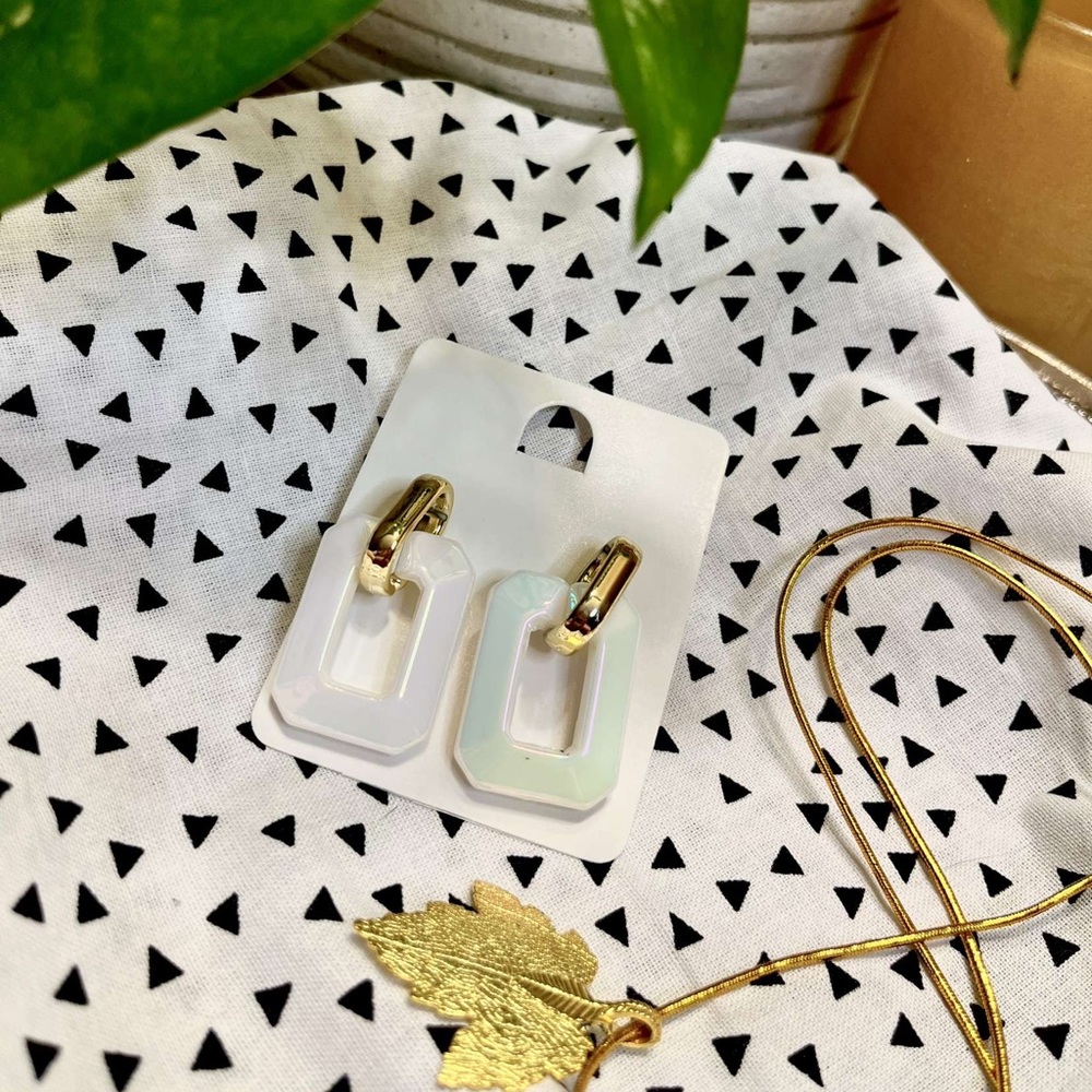 Acrylic dangle earrings